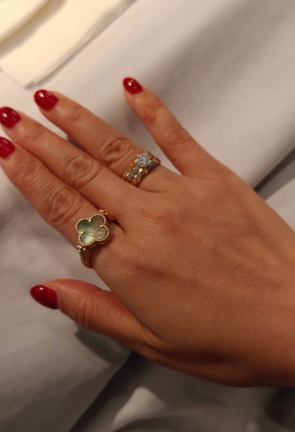 [Solara Jewelry ]CLOVER RIVERSIBLE Grey MOP RING