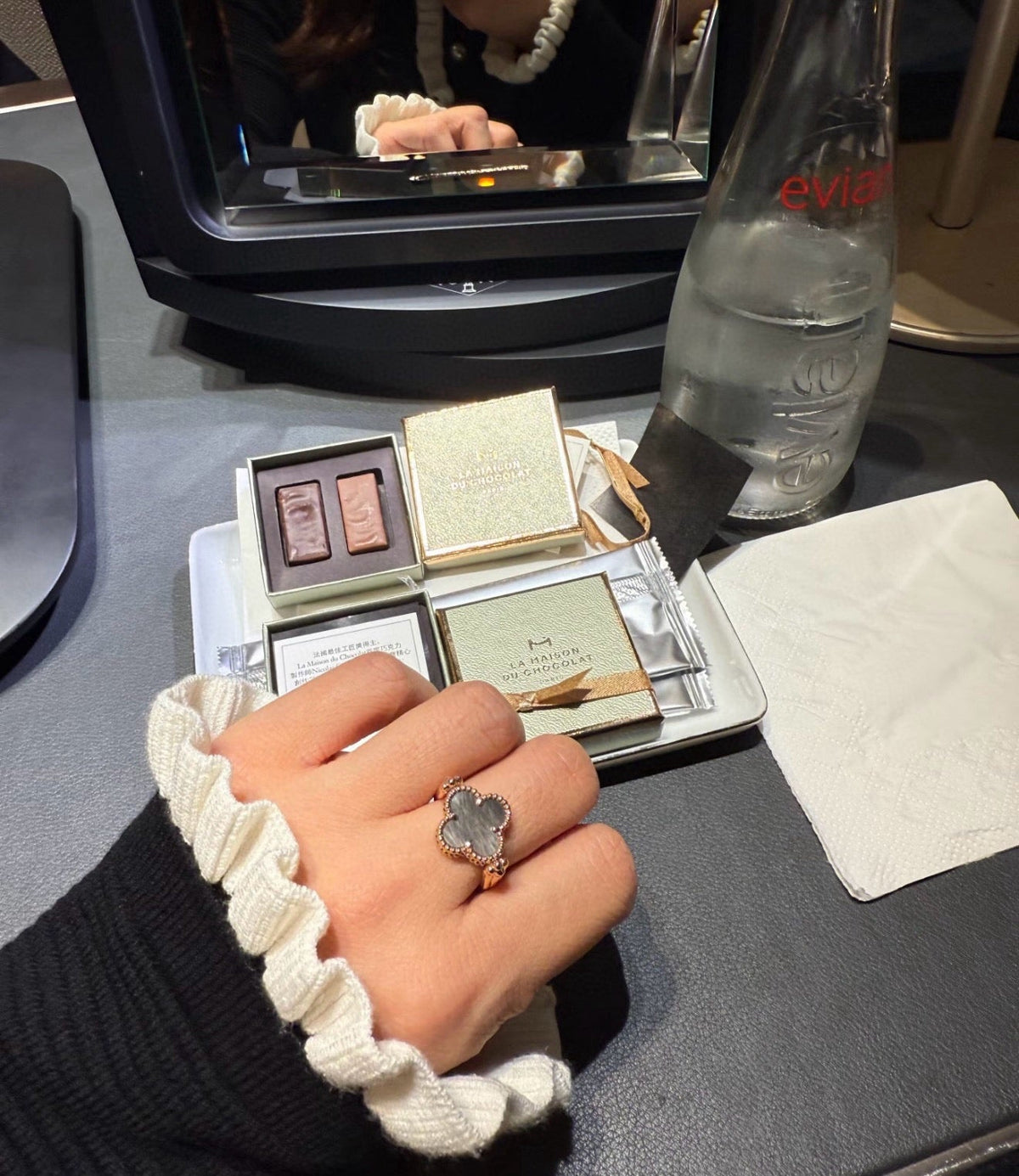 [Solara Jewelry ]CLOVER RIVERSIBLE Grey MOP RING