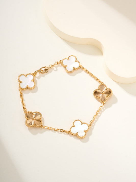[Solara Jewelry ]クローバー ブレスレット 5モチーフ 白蝶貝 ゴールド