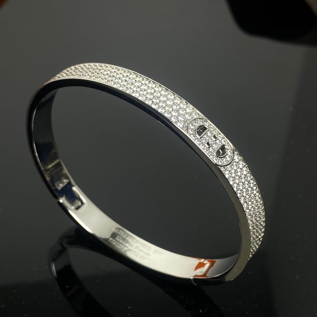 [Solara Jewelry ]H Double Hoop Bracelet in Full Pave Diamond Setting