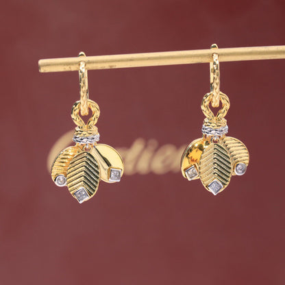 [Solara jewelry] Gold Shell Hoop Earrings