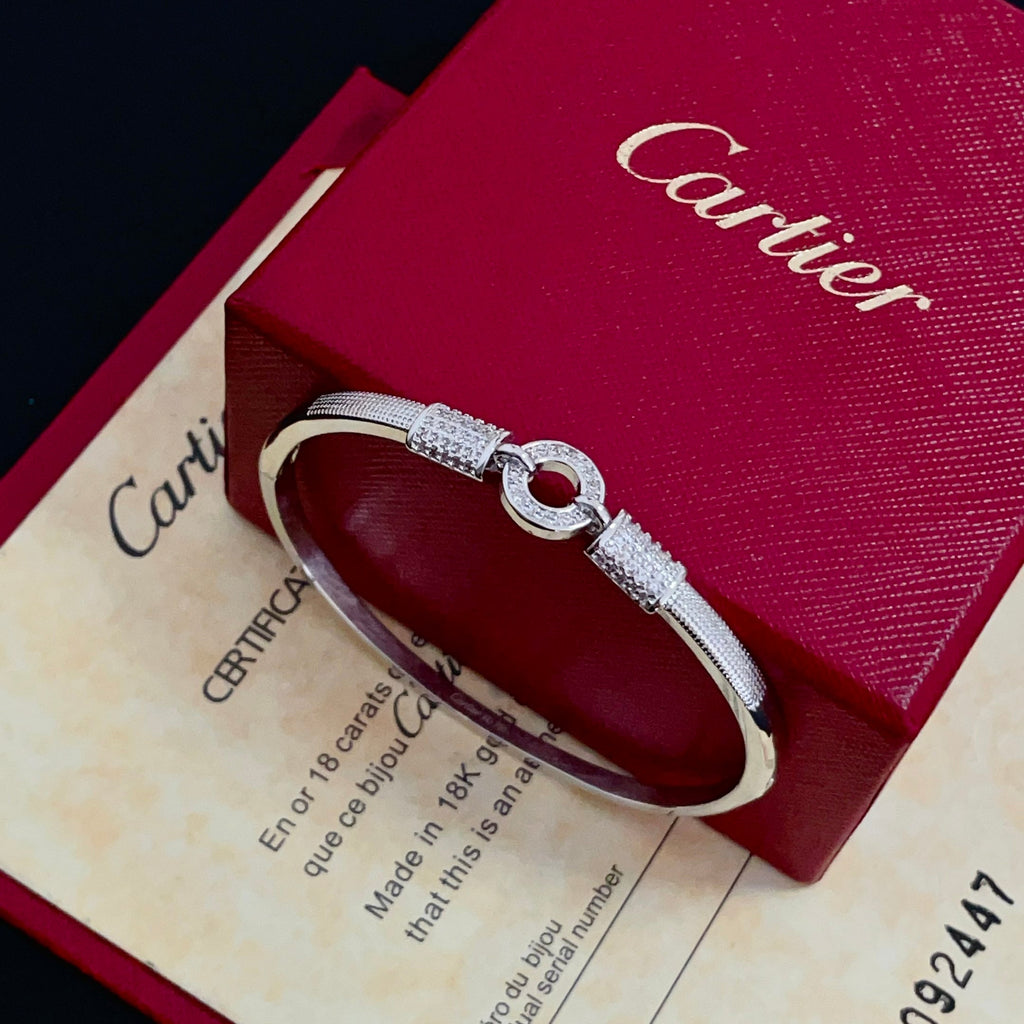 [Solara Jewelry ]CT クリスタルアクセントサークルクラスプバングル