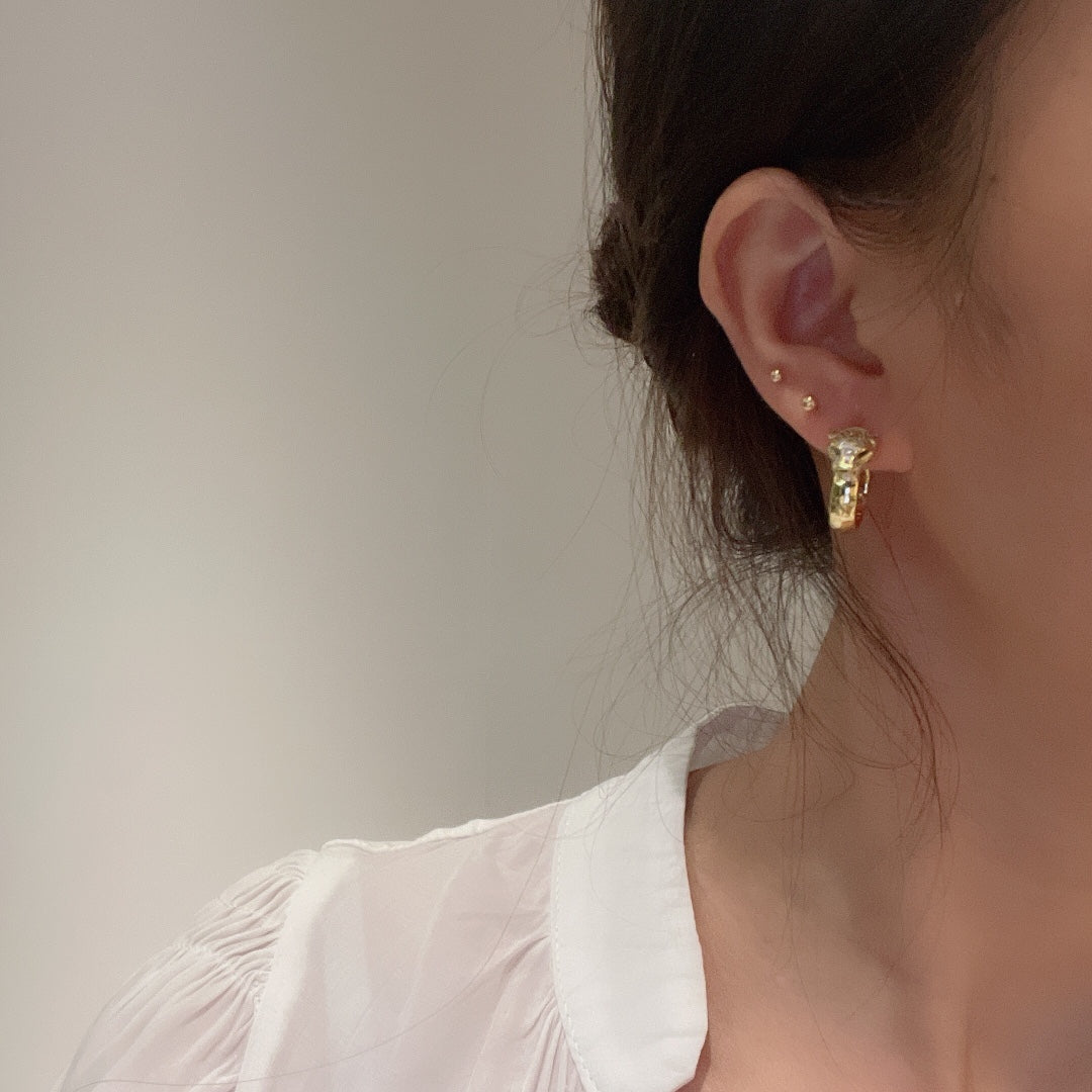 [Solara jewelry] Love Hoop Earrings