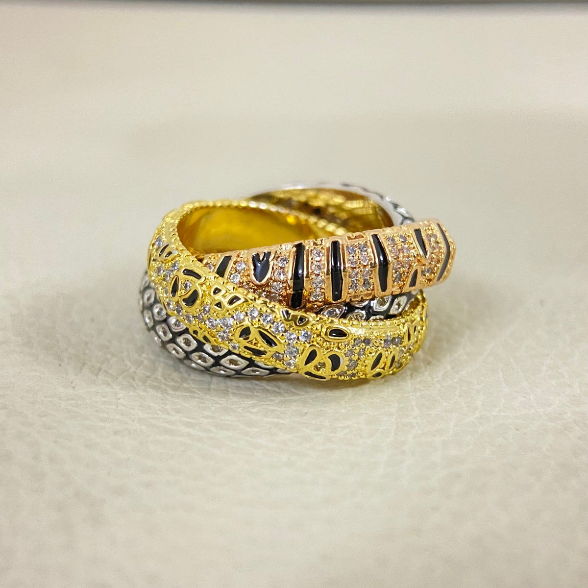 [Solara jewelry]Tri Tone Pave Band Ring image 4