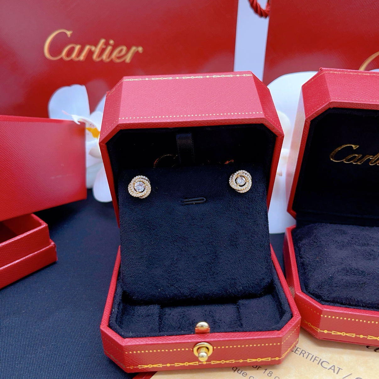 [Solara jewelry] Love Knot Stud Earrings