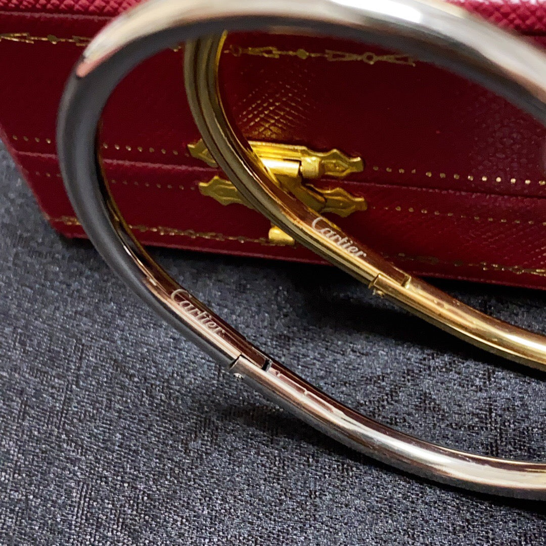 [Solara Jewelry ]CT ツイスト スクリュー ブレスレット | ミニマリスト ナロー バングル