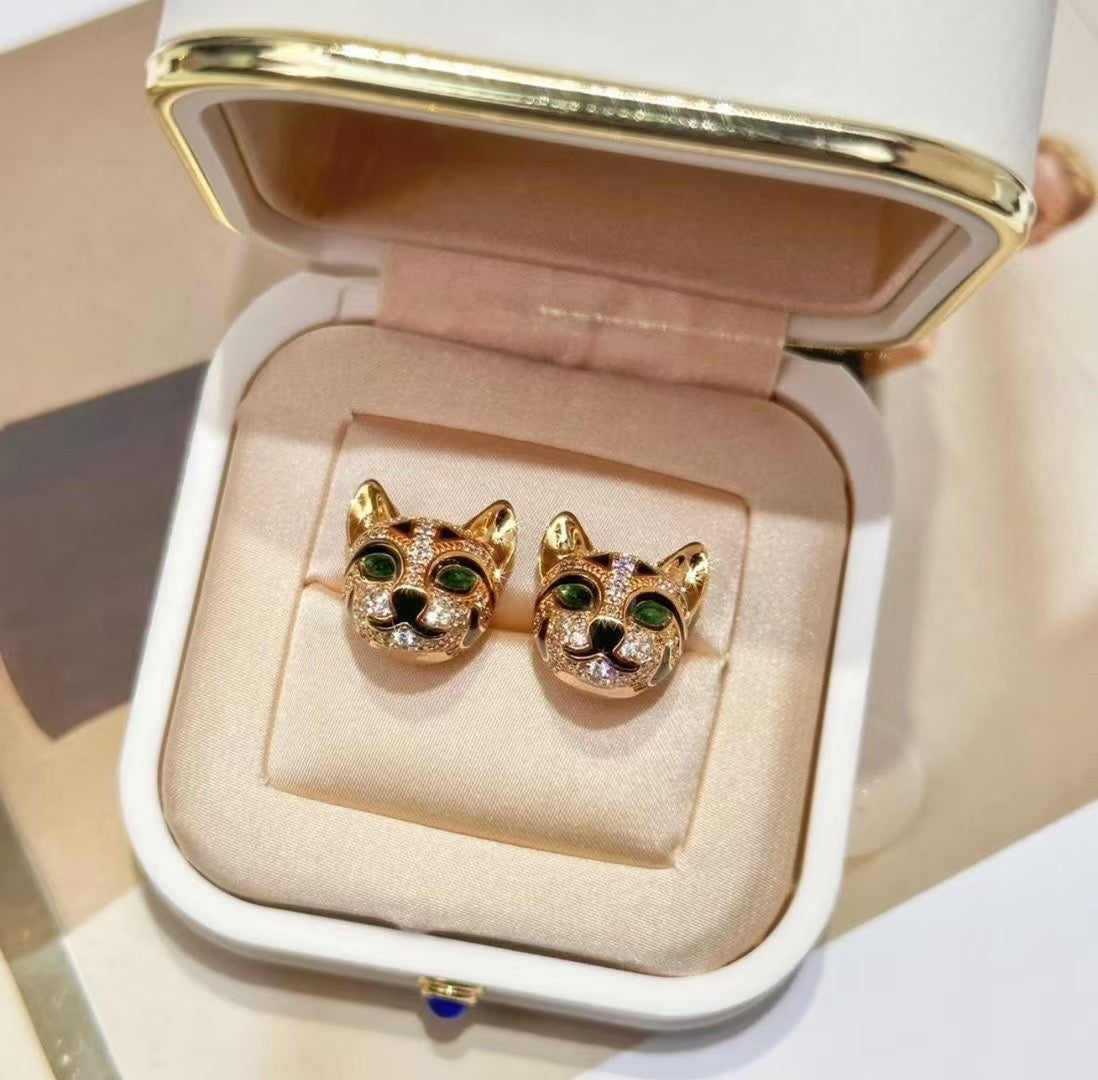 [Solara jewelry] Panther Face Stud Earrings