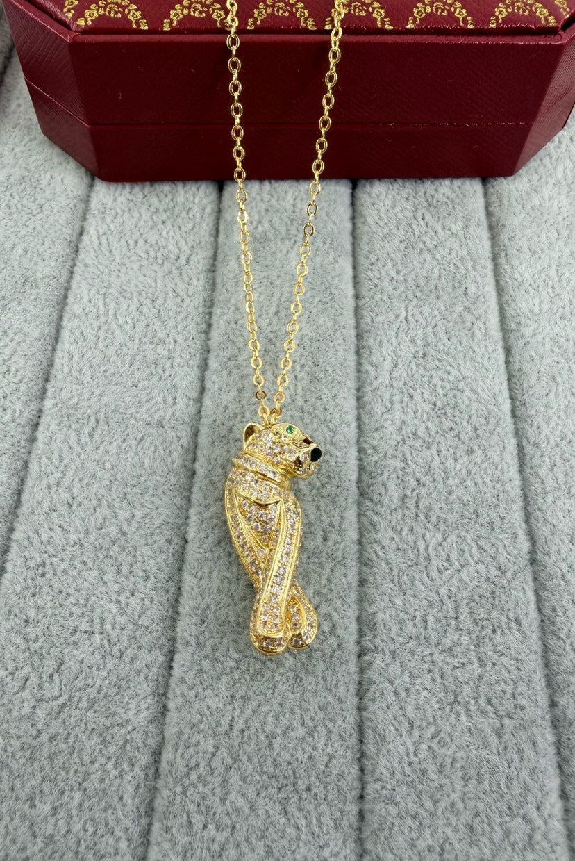 [Solara jewelry]Pave Fish Pendant Necklace image 2