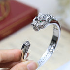 [Spira Jewelry]PAVE PANTHER HEAD OPEN BANGLE