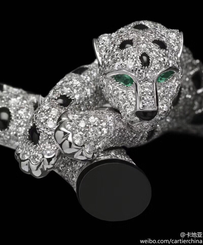[Solara jewelry]Pave Panther Circle Pendant Necklace image 4