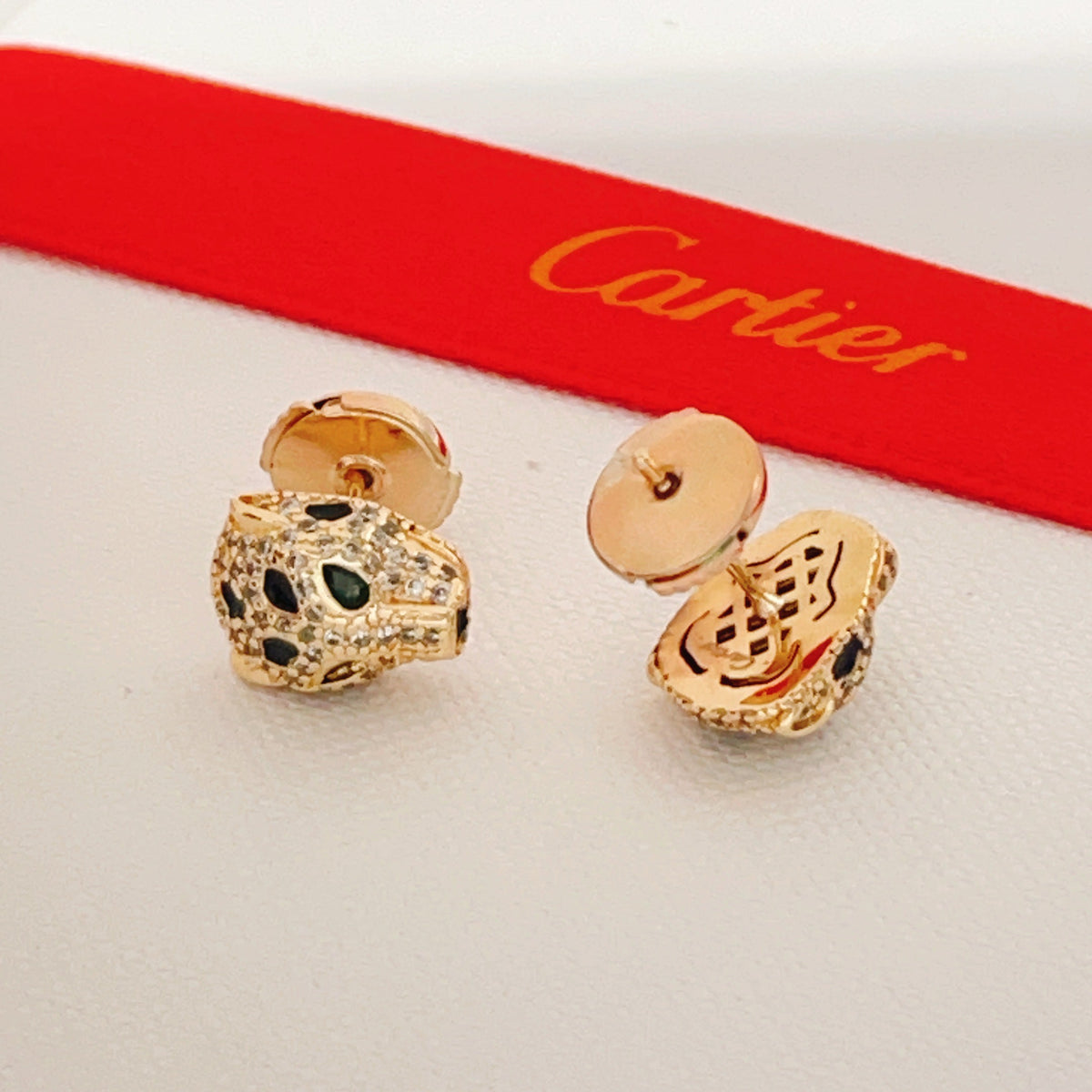 [Solara jewelry] Love Screw Stud Earrings