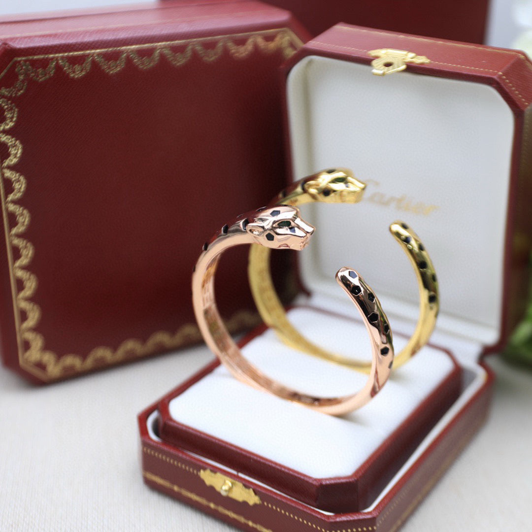 [Spira Jewelry]PAVE SPOTTED PANTHER HEAD BANGLE
