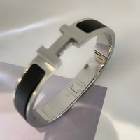 [Solara Jewelry ]CLIC CHAINE SILVER BRACELET - Black wristband