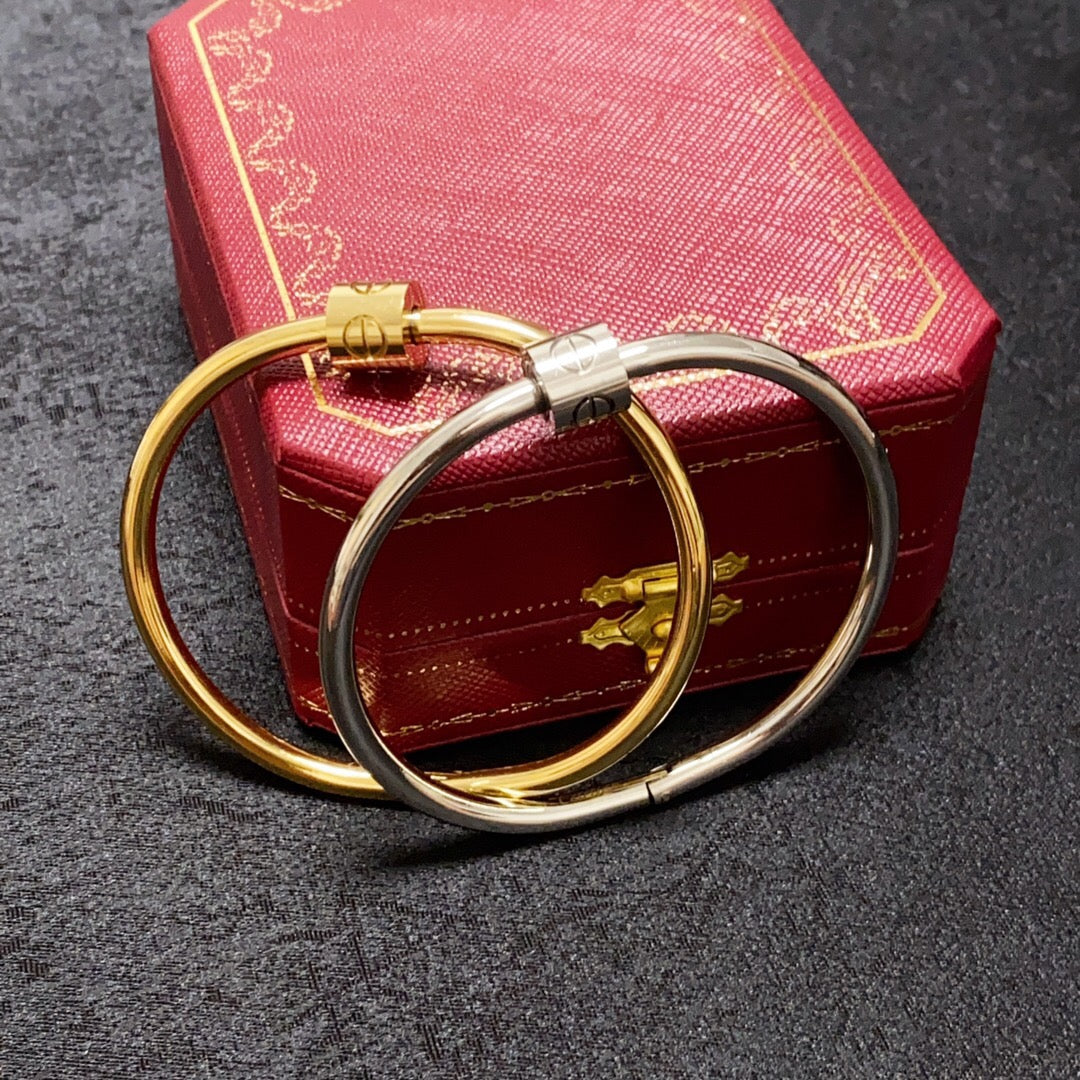 [Solara Jewelry ]CT ツイスト スクリュー ブレスレット | ミニマリスト ナロー バングル