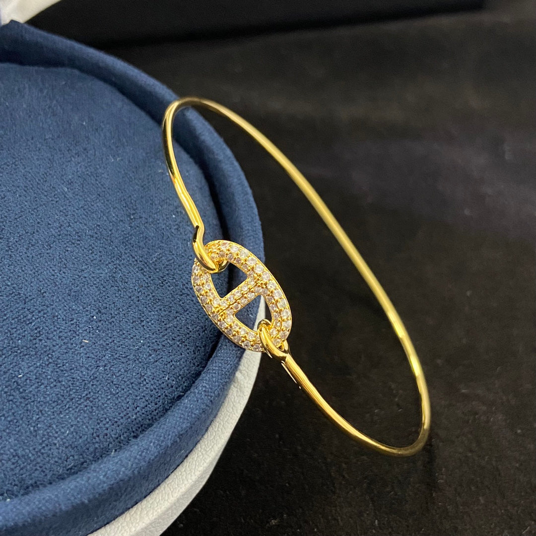 [Solara Jewelry ]H New Double Interlocking Hoop Pave Diamond Bracelet