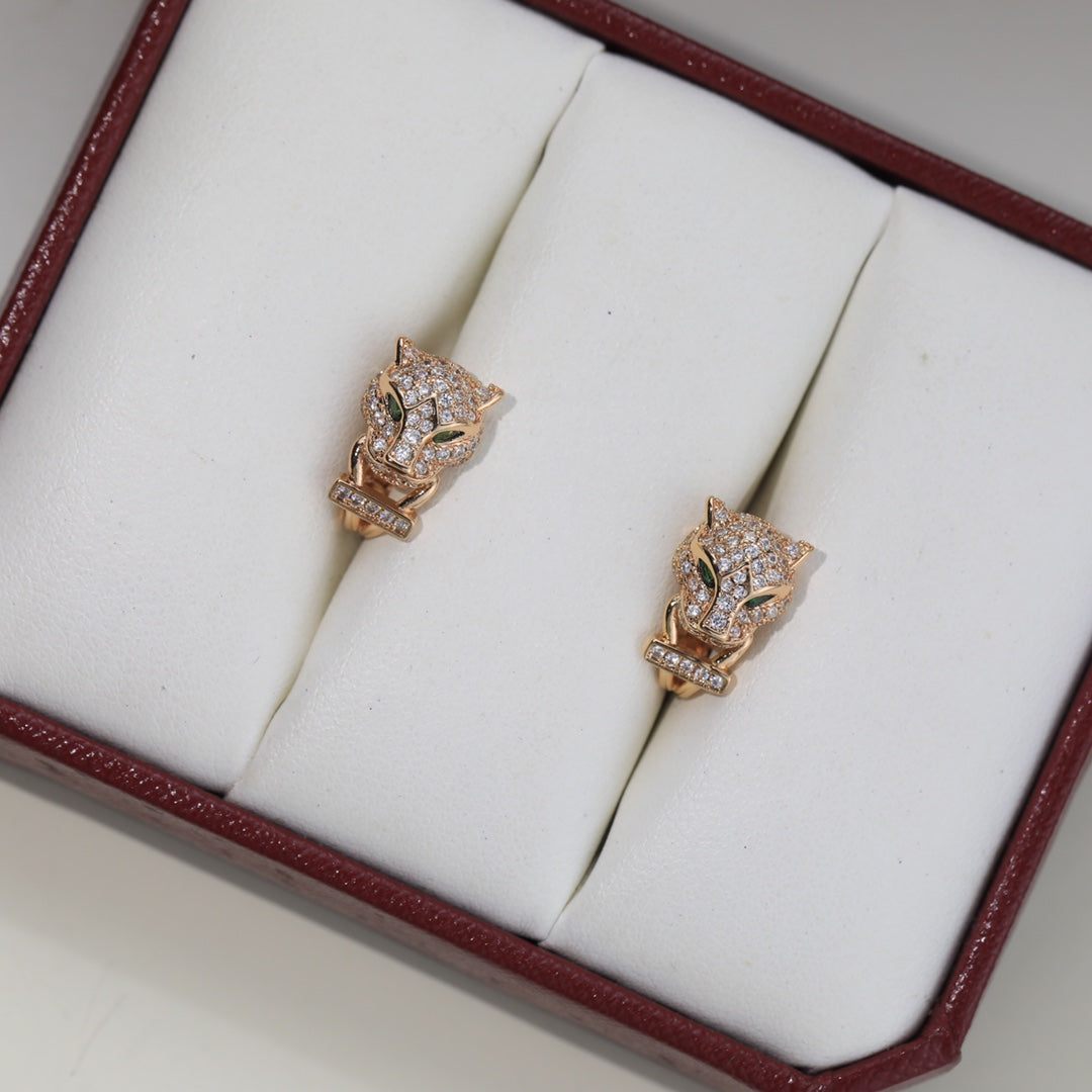 [Solara jewelry] Panther Head Stud Earrings