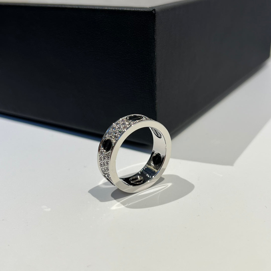[Solara Jewelry ]LOVE RING 5.5MM DIAMONDS PAVED CERAMIC