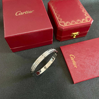 [Solara Jewelry ]CT Zartes mittleres Armband – Der perfekte Begleiter für jeden Tag