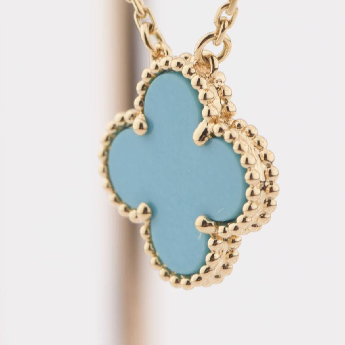 [Solara Jewelry] クローバー 15MM ヴィンテージターコイズネックレス