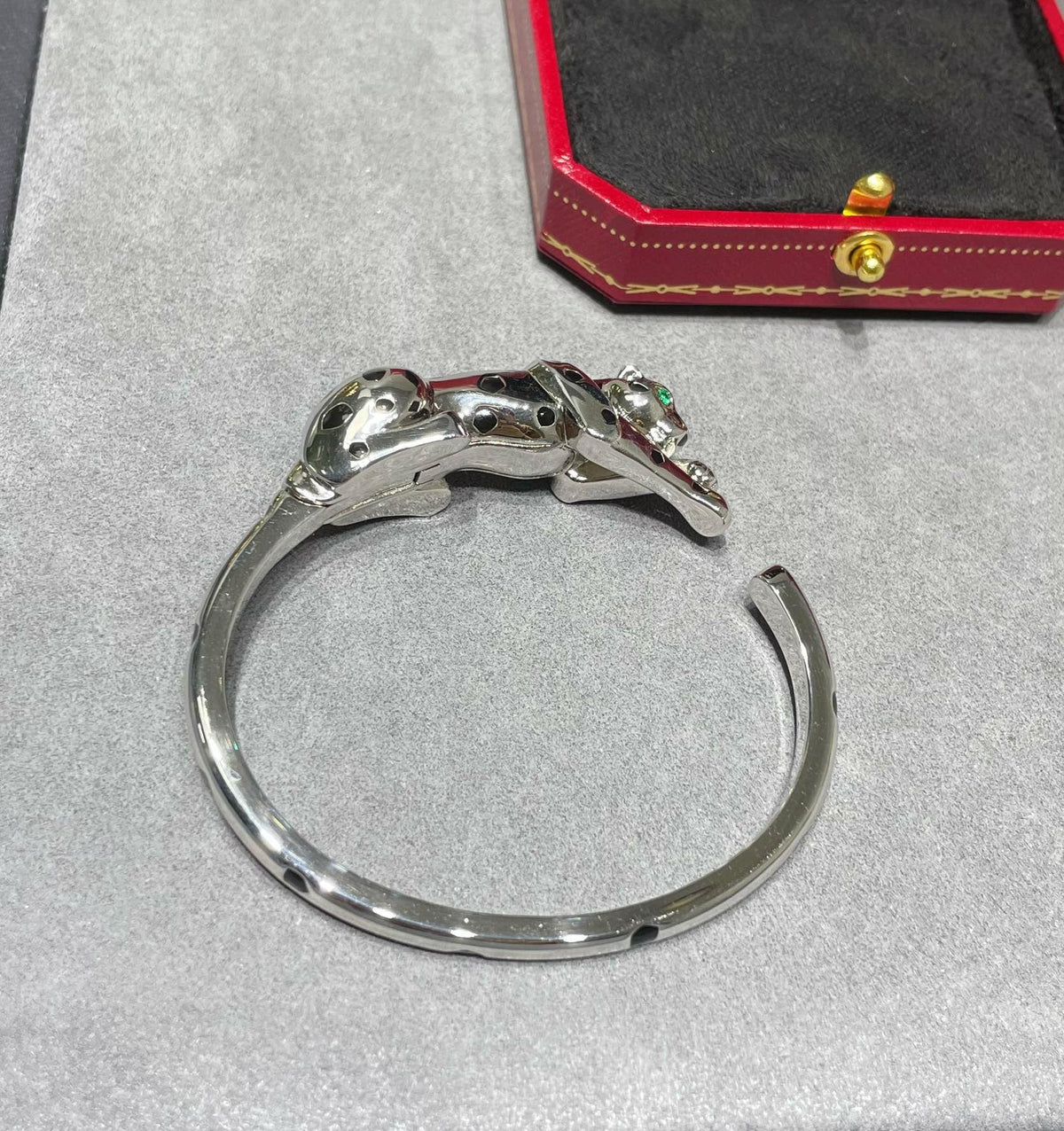 [Solara Jewelry ]CT ルストラス レオパードスポット バングル