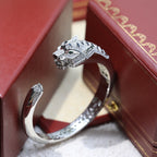 [Spira Jewelry]PAVE PANTHER HEAD OPEN BANGLE