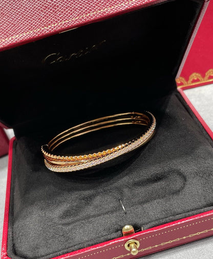 [Solara Jewelry] ダイヤモンドアクセント付き CTリベットデザイン スリーローカフ