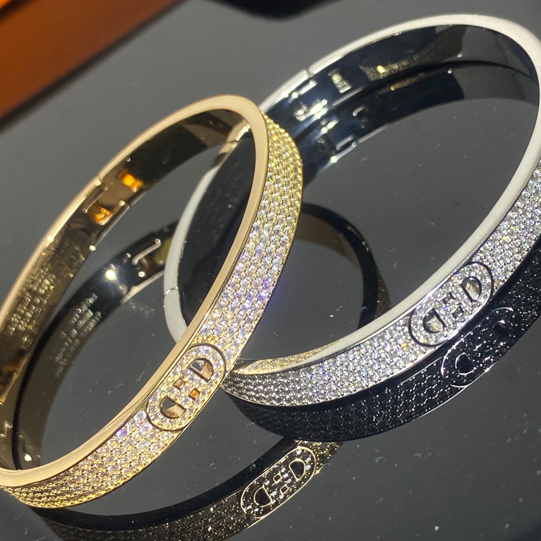 [Solara Jewelry ]H Double Hoop Bracelet in Full Pave Diamond Setting