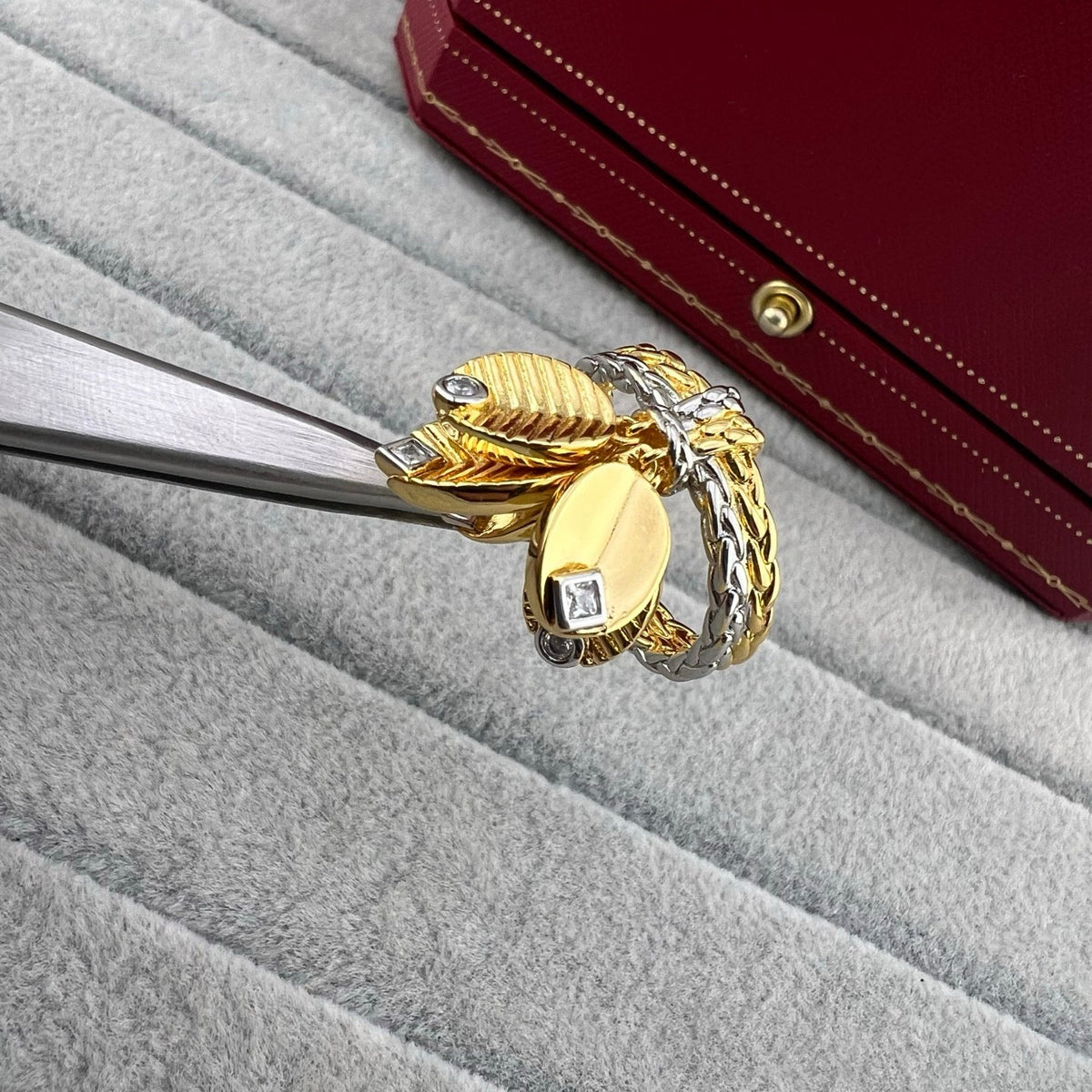 [Solara jewelry]High Jewelry Bee Pave Ring image 2