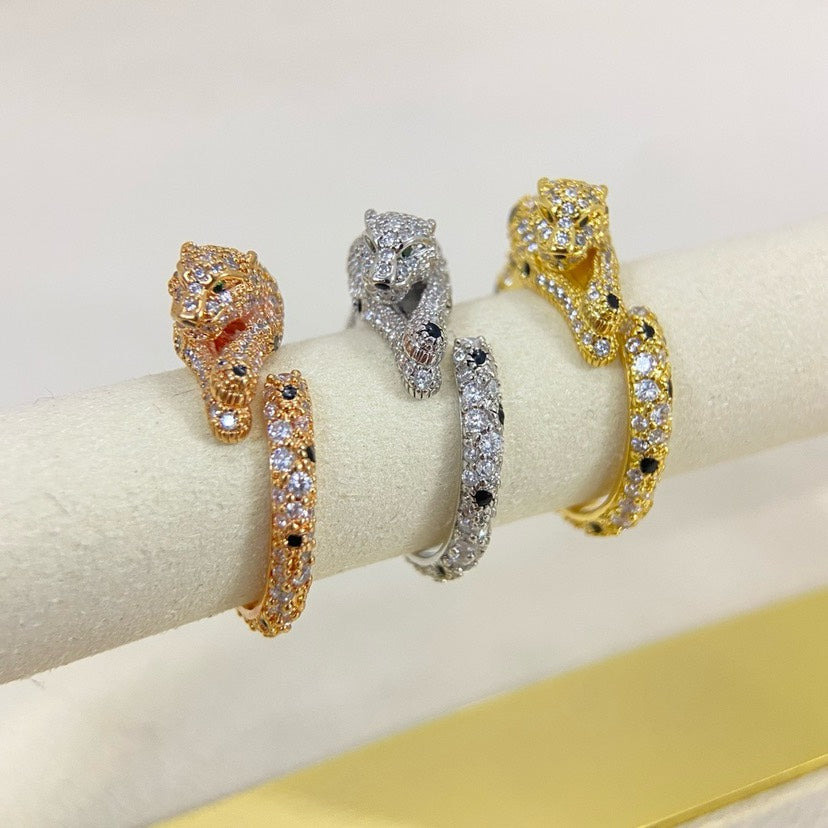 [Solara jewelry]Pave Panther Head Ring image 2