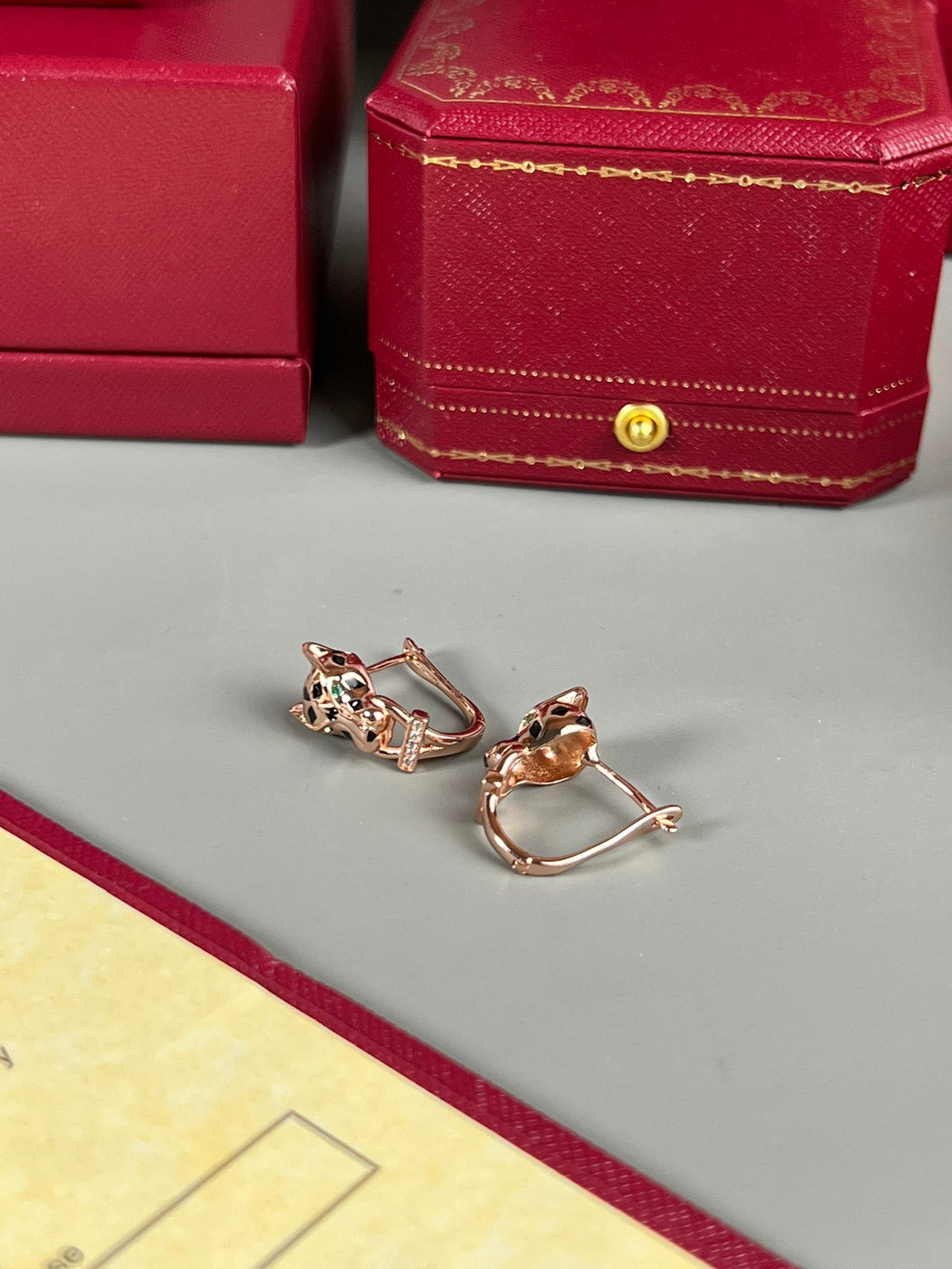 [Solara jewelry] Panther Stud Earrings