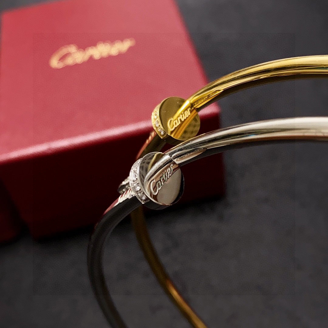 [Solara Jewelry ]LOVE Nail-Studded Pave Diamond Choker Necklace