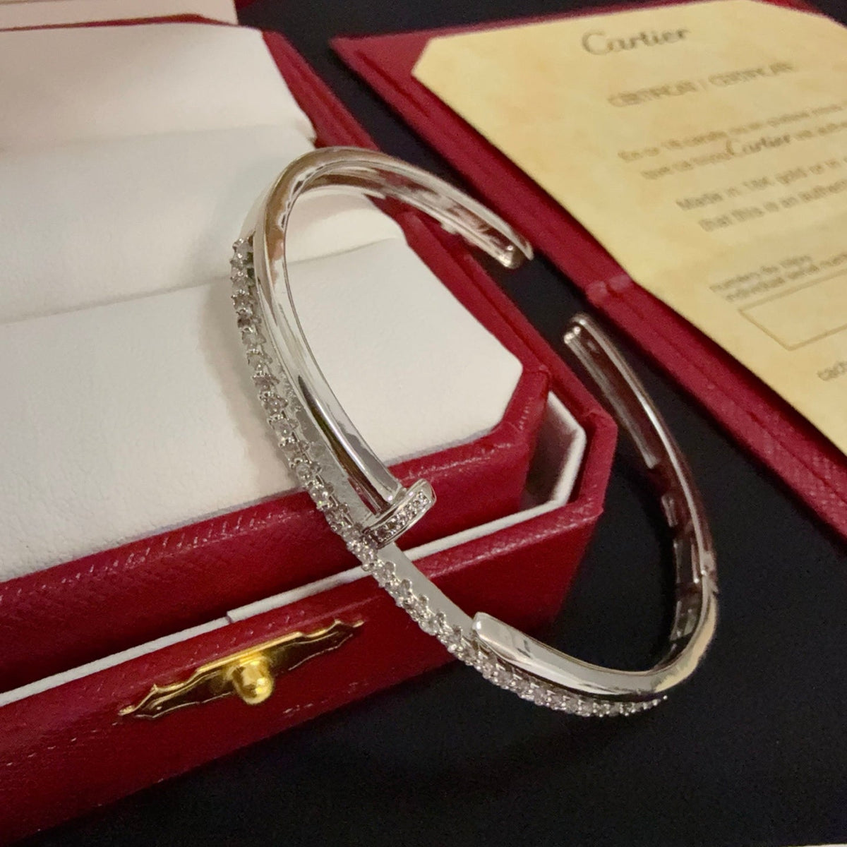 [Solara Jewelry ]CT カスタムネイルカフ | ダイヤモンドの輝きでスタイルを格上げ