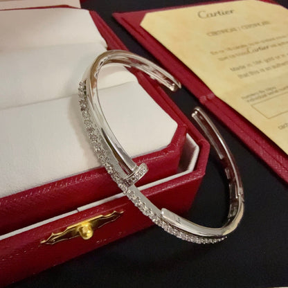 [Solara Jewelry ]CT カスタムネイルカフ | ダイヤモンドの輝きでスタイルを格上げ