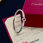 [Solara Jewelry ]CT クリスタルアクセントサークルクラスプバングル