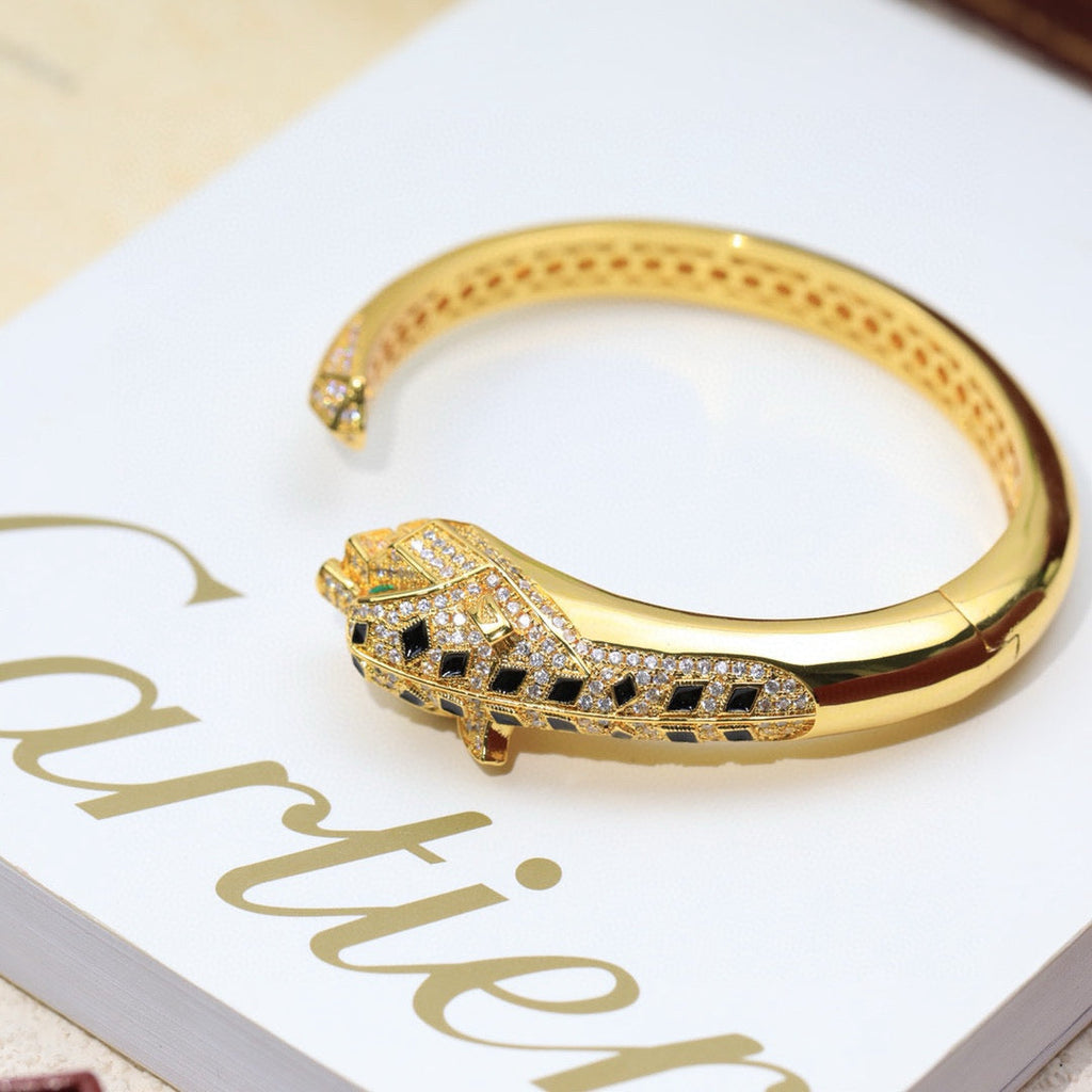 [Spira Jewelry]PAVE PANTHER HEAD OPEN BANGLE