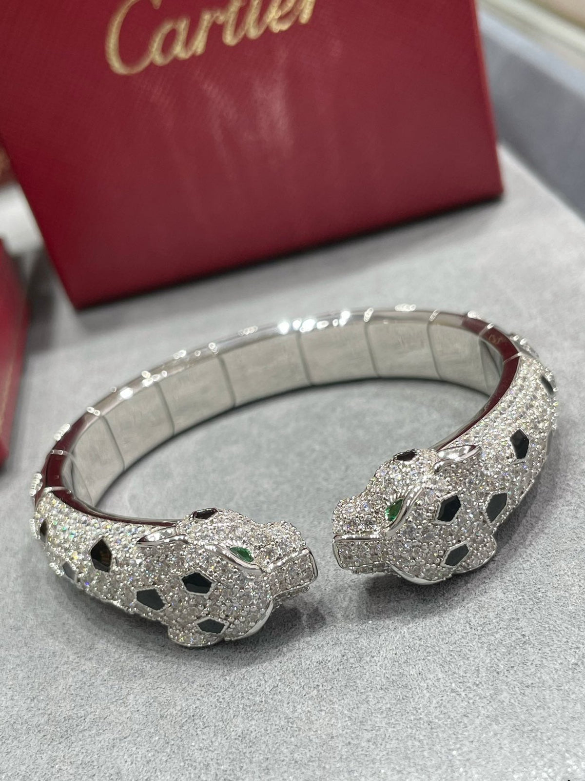 [Solara Jewelry ]CT リーガル ダブルパンサーヘッド カフブレスレット