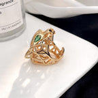 [Solara Jewelry ]CT Eleganter durchbrochener Pantherkopfring mit Smaragd