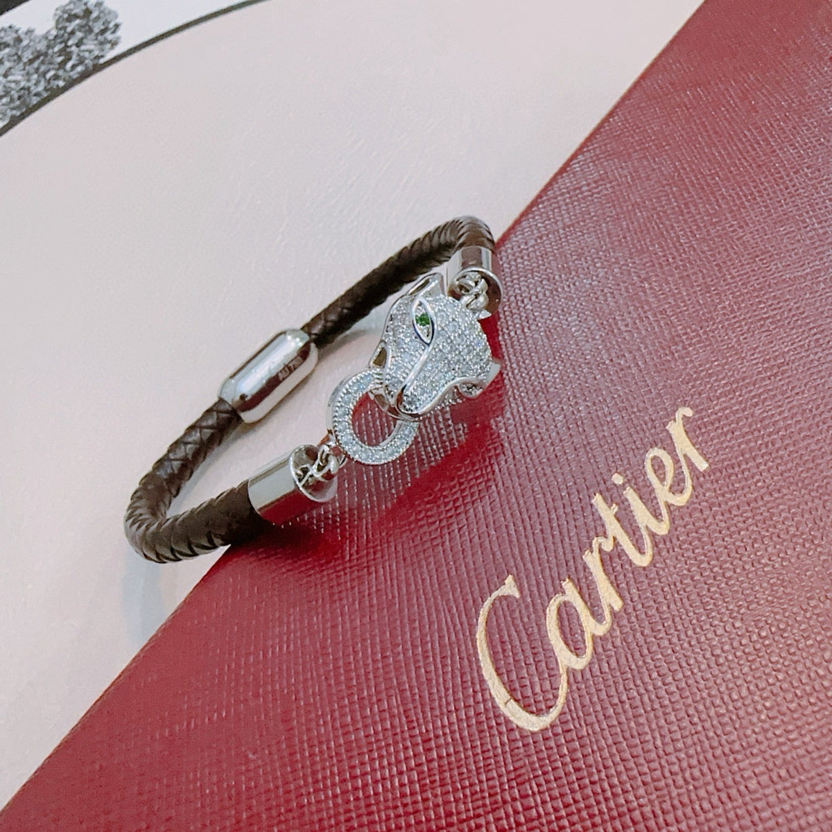 [Solara Jewelry ]CT パンサーヘッド クリスタル クラスプ 編み込みレザーブレスレット