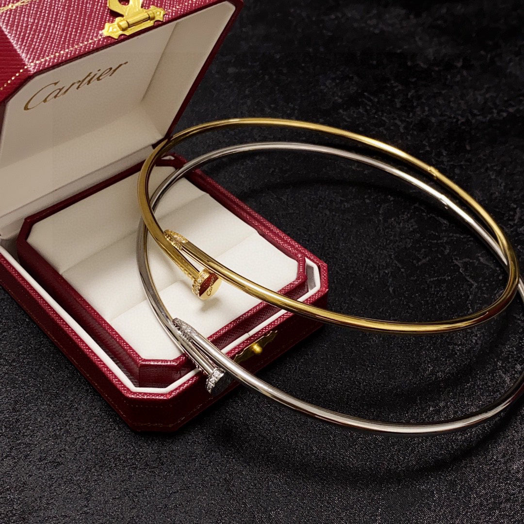 [Solara Jewelry ]LOVE Nail-Studded Pave Diamond Choker Necklace