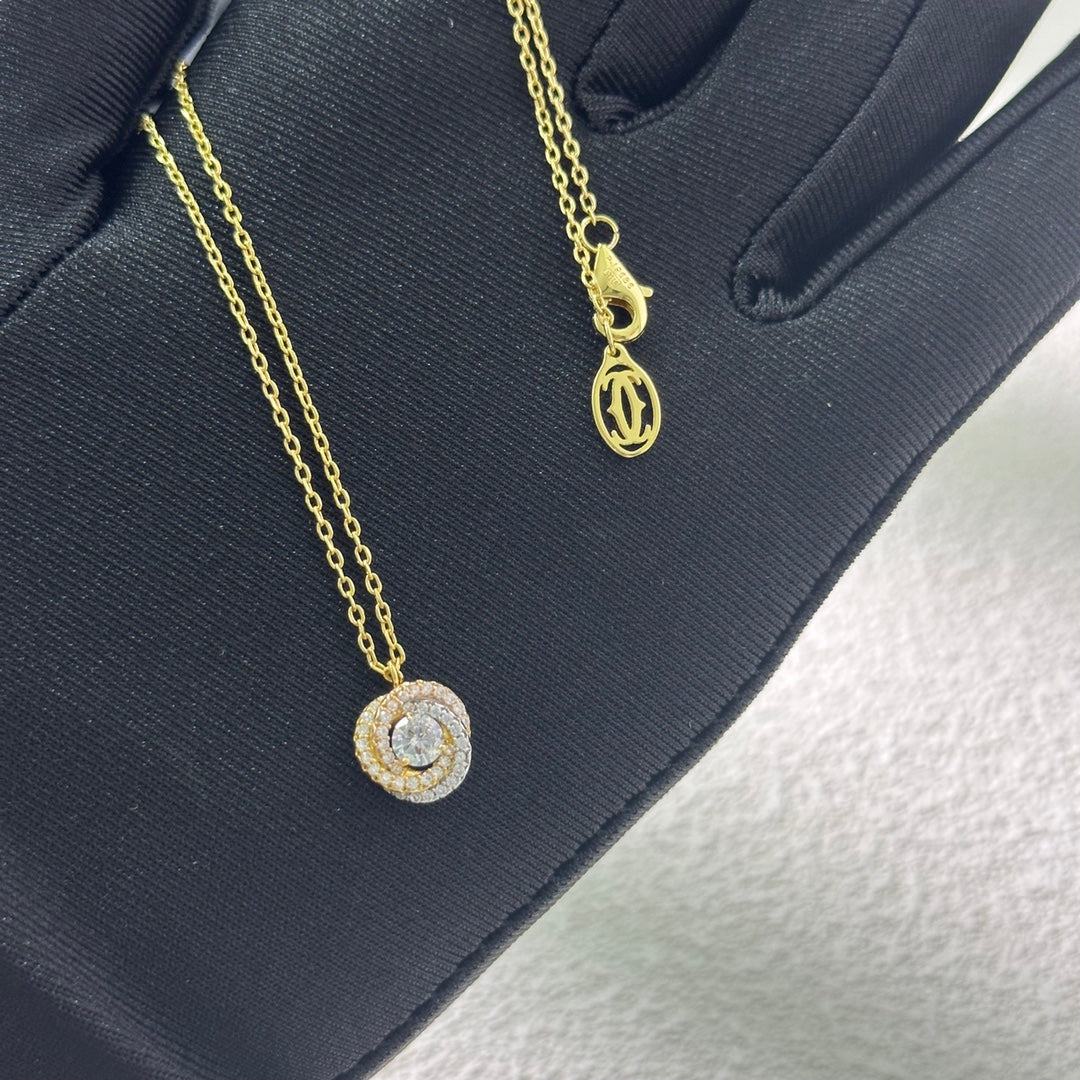 [Solara Jewelry ]Three-Row Necklace in Tri-Color Gold with Pave Diamonds and Center Diamond