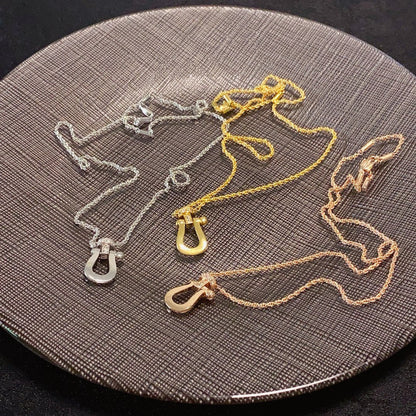 [Solara Jewelry ]FORCE Unisex Delicate Horsebit Necklace with Pavé Accents
