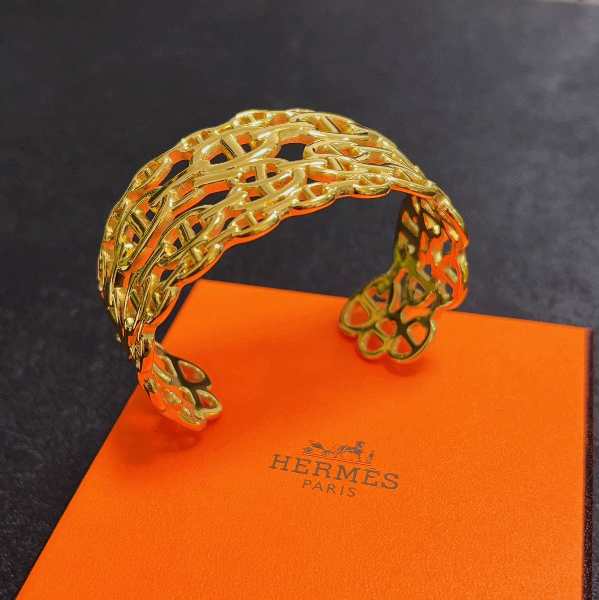 [Solara Jewelry ]H 新着 ワイドバンド ダブルインターロッキング フープブレスレット