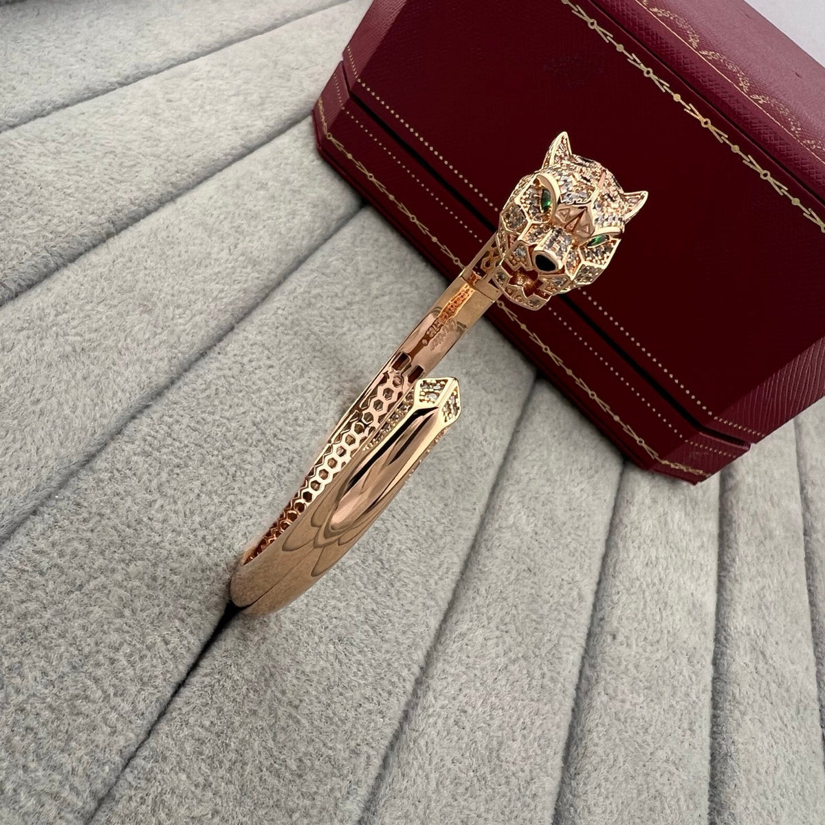 [Spira Jewelry]SCULPTED PANTHER HEAD OPEN BANGLE