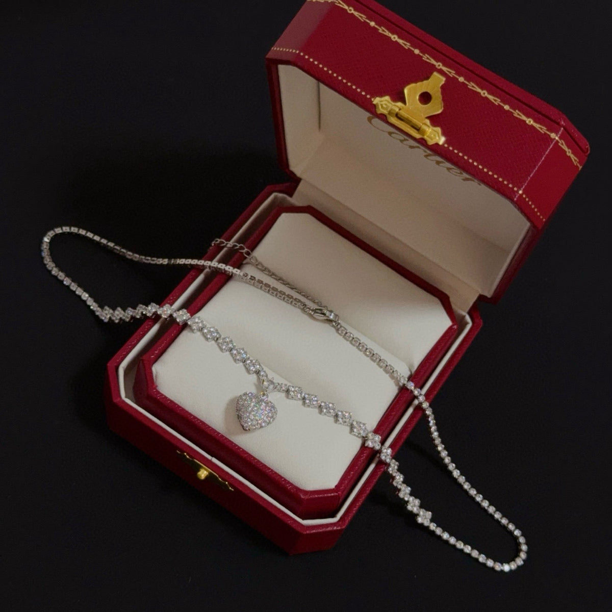 [Solara Jewelry ]LOVE ハート型 パヴェダイヤモンド ペンダントネックレス