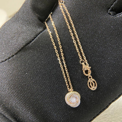 [Solara Jewelry ]トリコロールゴールド スリーロウネックレス パヴェダイヤモンド センターダイヤモンド