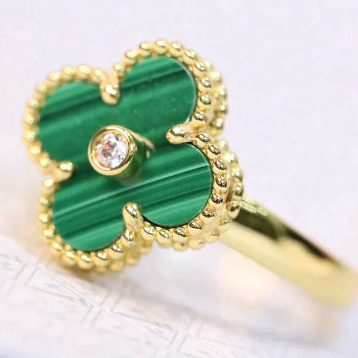 [Solara Schmuck ]KLEE MALACHIT RING GOLD DIAMANT