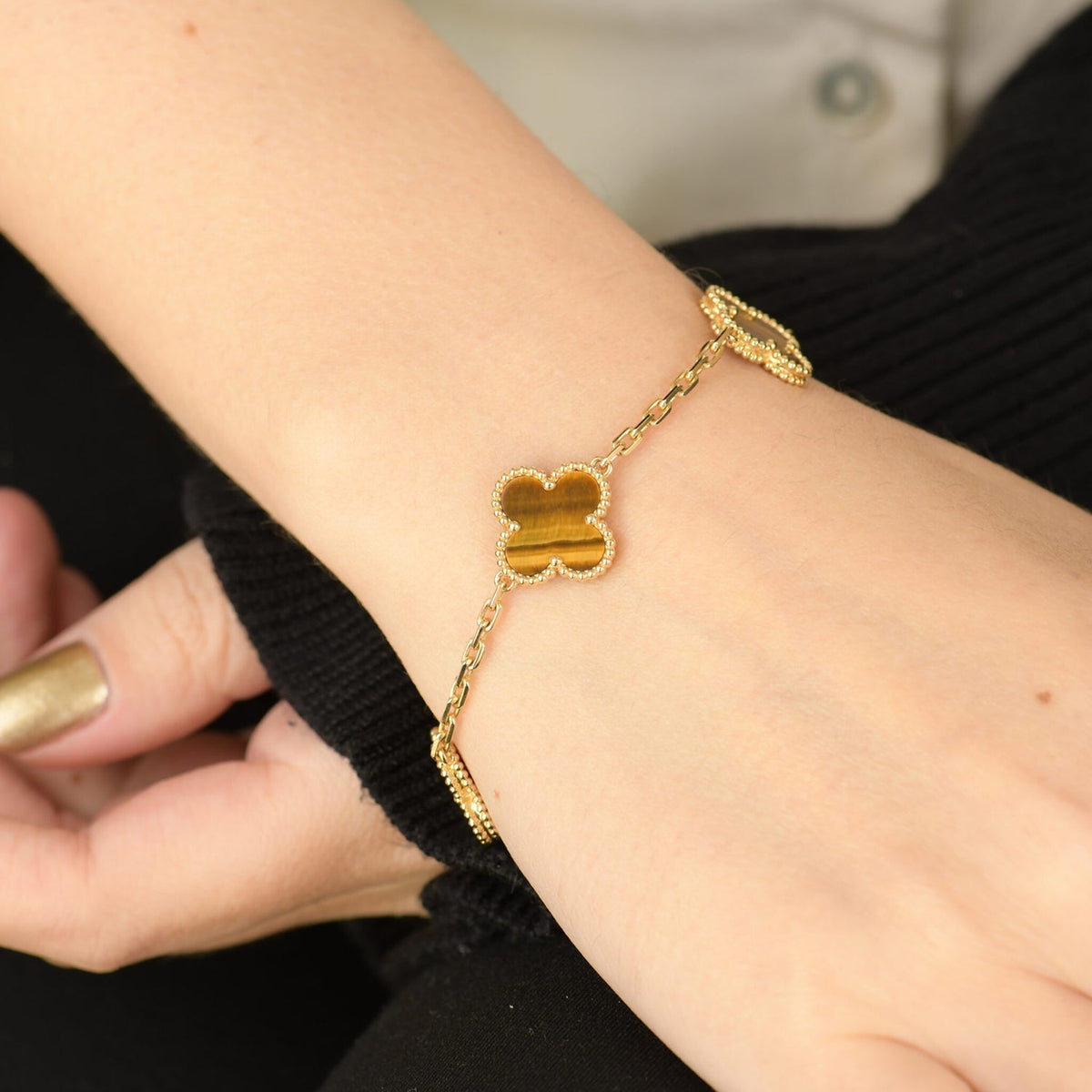 [Solara Jewelry ]KLEE 5 MOTIVE TIGERAUGE ARMBAND