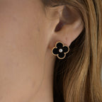 [Solara Jewelry ]CLOVER MEDIUM 1 MOTIFS ONYX DIAMOND EARRINGS