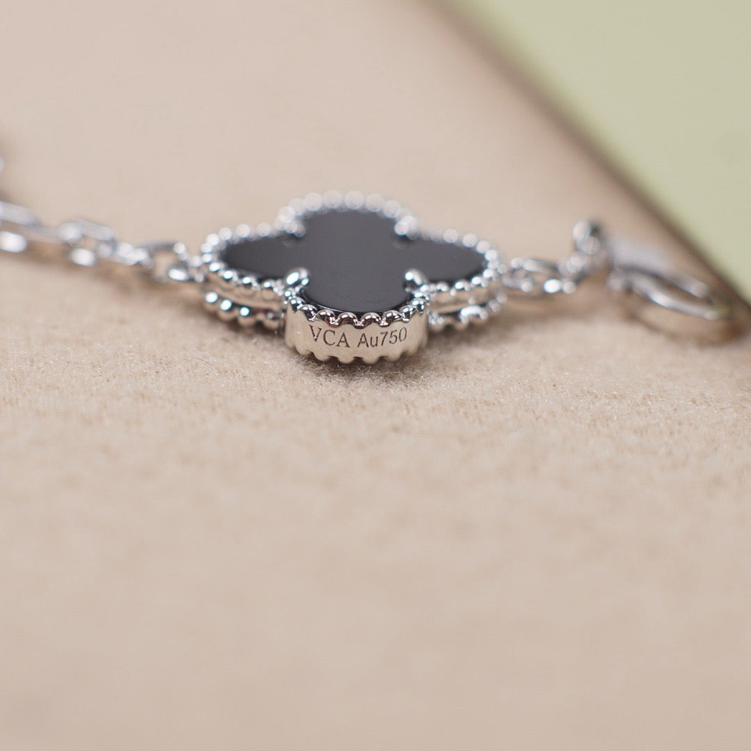 [Solara Jewelry ]クローバー 5 モチーフ オニキス ブレスレット シルバー