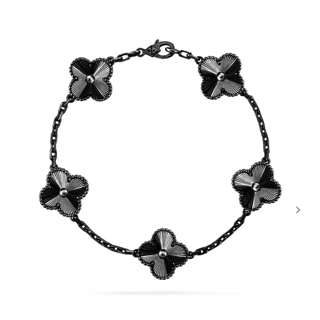 [Solara Jewelry ]クローバー 5 モチーフ ブラックブレスレット